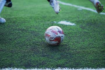 梅西早上6点50分到训练场，比平时早3小时，贝克汉姆称其赢家（配图示意）